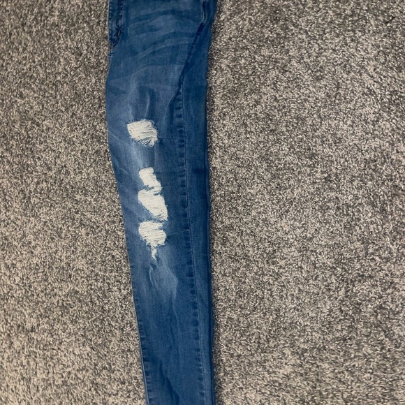 Super stretchy and comfy - Picture 2 of 3